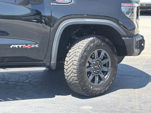 Used 2024 GMC Sierra 1500 AT4X AWD/4WD image 5