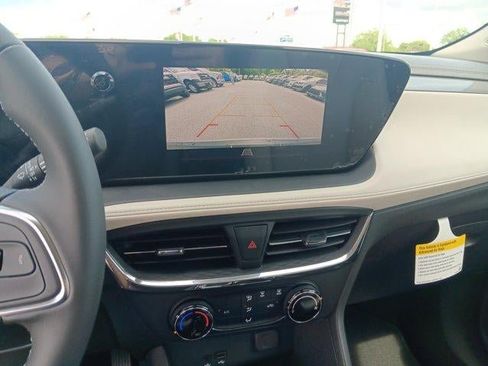 New 2026 Buick Encore GX Preferred FWD image 7