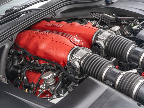 Used 2013 Ferrari California image 45