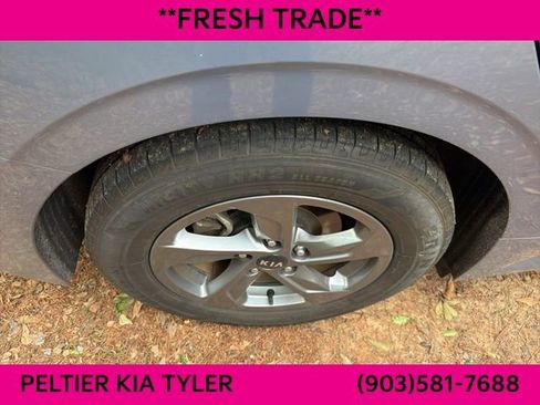 Used 2021 Kia K5 LXS FWD image 12