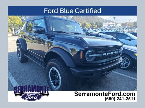 Used 2023 Ford Bronco Outer Banks w/ Sasquatch Package AWD/4WD image 1
