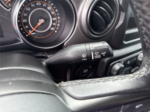 Used 2022 Jeep Wrangler Unlimited Sport AWD/4WD image 24