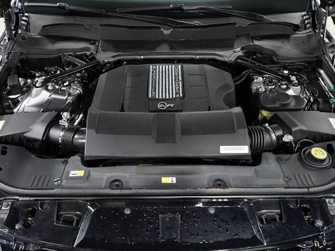 Used 2020 Land Rover Range Rover Sport SVR AWD/4WD image 30