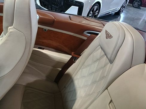 Used 2013 Bentley Continental GT AWD/4WD image 31