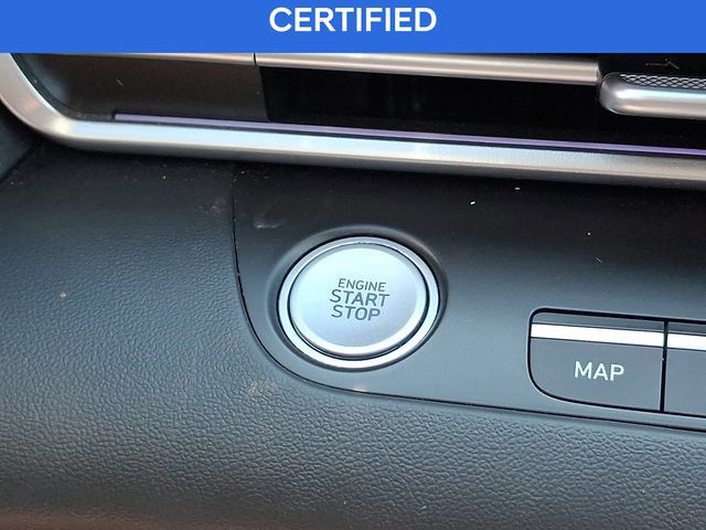 Used 2025 Hyundai Elantra SEL FWD image 24