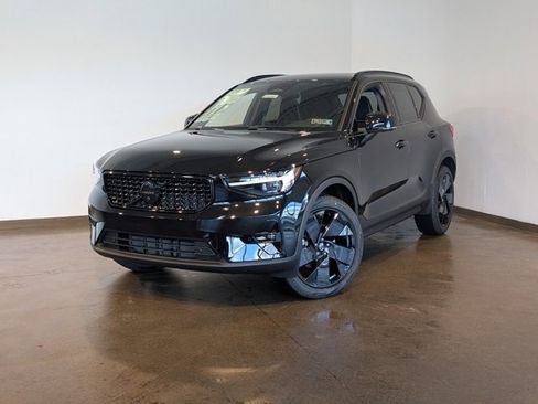 New 2026 Volvo XC40 B5 Ultra w/ Protection Package Premier image 1