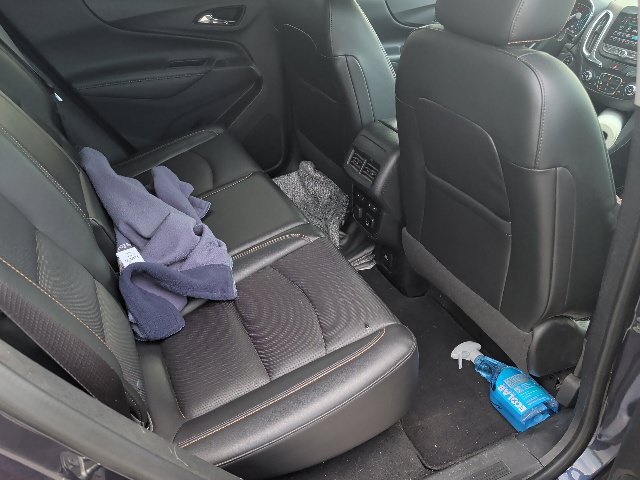 Used 2018 Chevrolet Equinox Premier FWD image 11