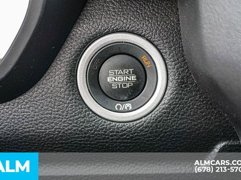 Used 2025 RAM 1500 Laramie AWD/4WD image 46