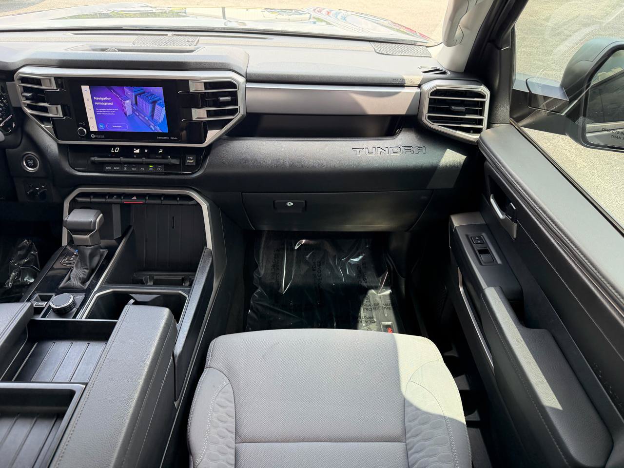 Used 2022 Toyota Tundra SR5 AWD/4WD image 23