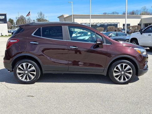 Certified 2017 Buick Encore Essence image 26