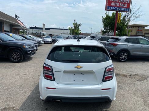 Used 2019 Chevrolet Sonic LT image 8