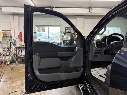 Used 2022 Ford F150 XLT w/ Equipment Group 302A High image 13