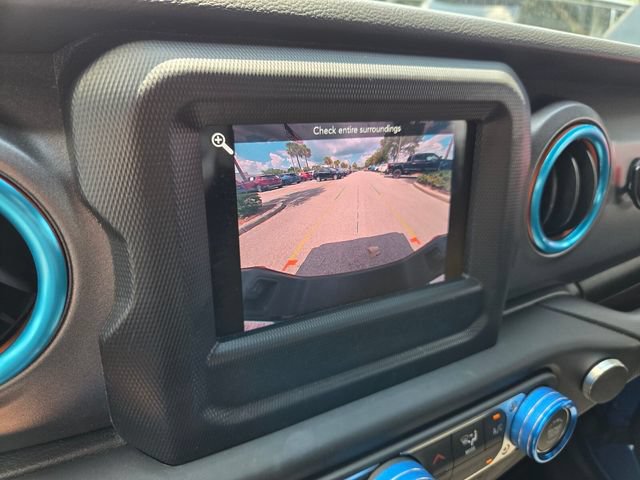 Used 2020 Jeep Gladiator Mojave w/ Trailer Tow Package AWD/4WD image 32