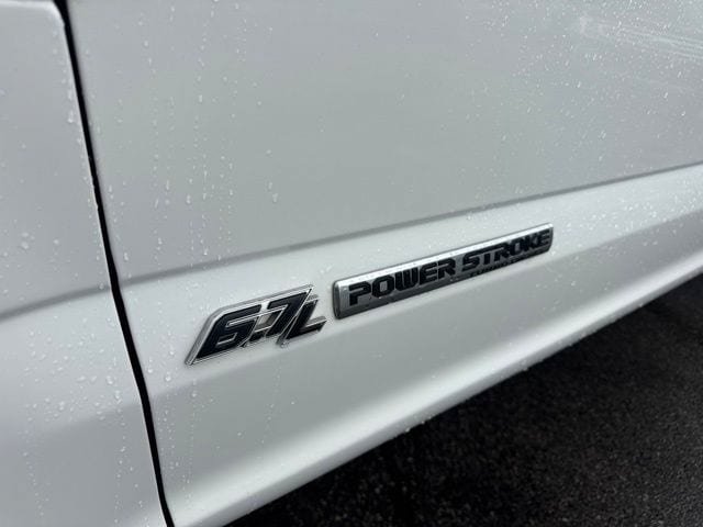 Used 2022 Ford F350 Platinum AWD/4WD image 13