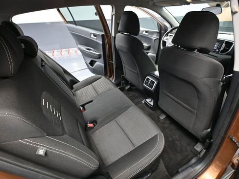 Used 2018 Kia Sportage LX image 38