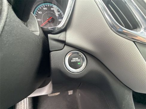 Certified 2023 Chevrolet Equinox LS image 16