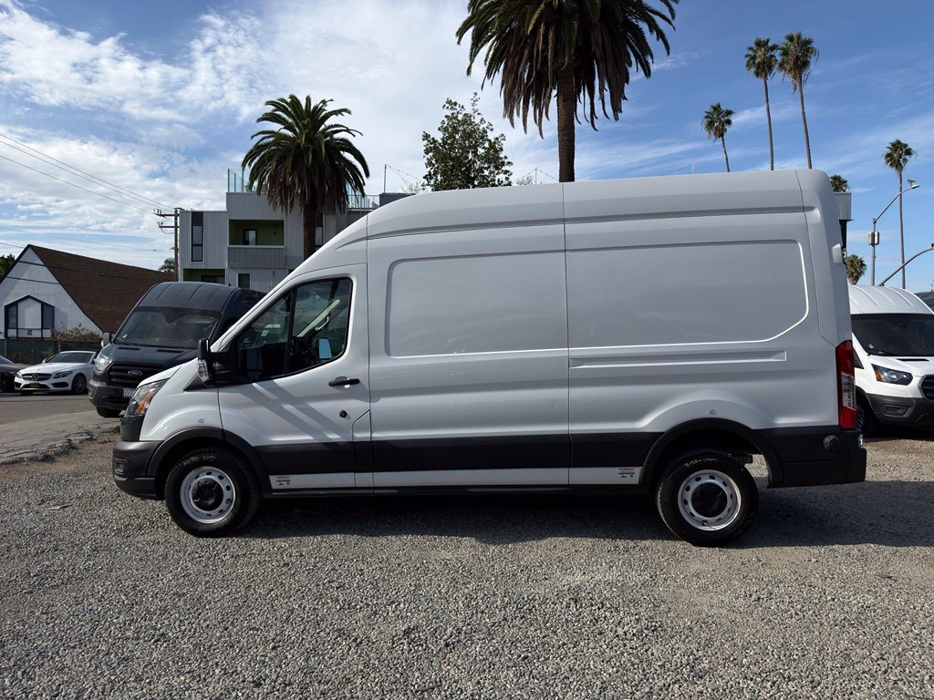Used 2022 Ford E-Transit 148 High Roof w/ Load Area Protection Package RWD image 10