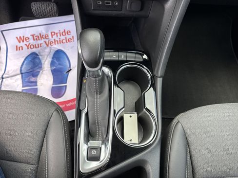 Used 2023 Buick Encore GX Preferred w/ Cold Weather Comfort Package image 20