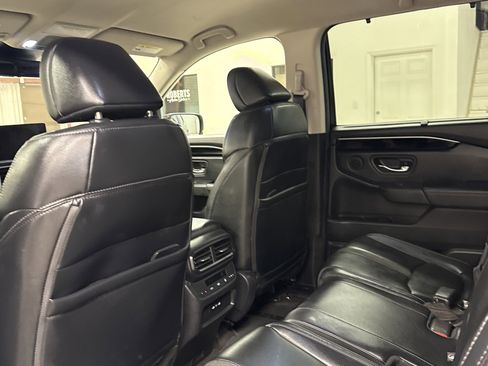 Used 2024 Honda Pilot EX-L image 20