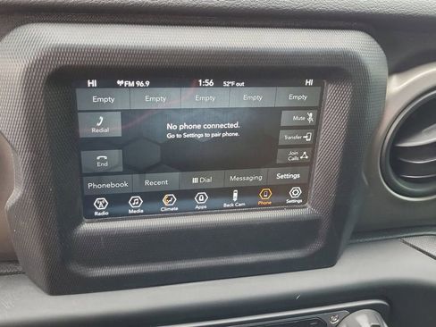 Used 2018 Jeep Wrangler Unlimited Sport S image 24