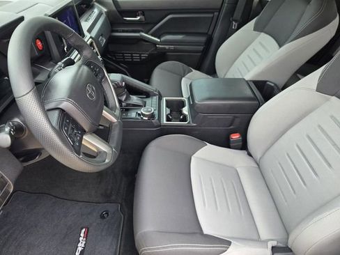 Used 2026 Toyota Tacoma TRD Sport AWD/4WD image 11