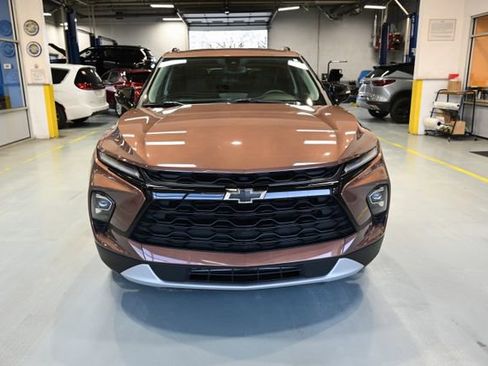 Used 2024 Chevrolet Blazer LT w/ Midnight/Sport Edition image 2