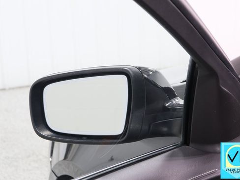 Used 2013 Buick LaCrosse Leather image 23