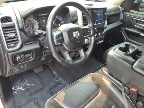 Used 2020 RAM 1500 Laramie AWD/4WD image 12