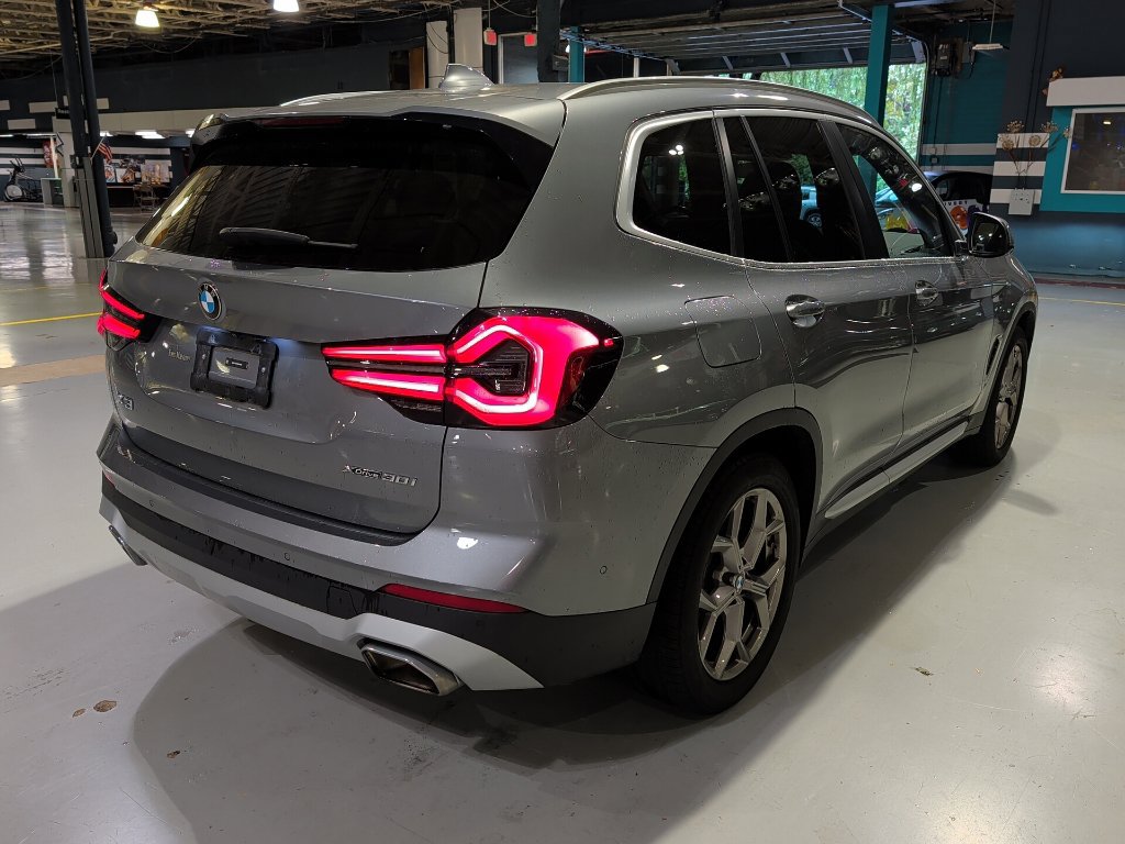 Certified 2024 BMW X3 xDrive30i w/ Premium Package w/ZPA AWD/4WD image 9