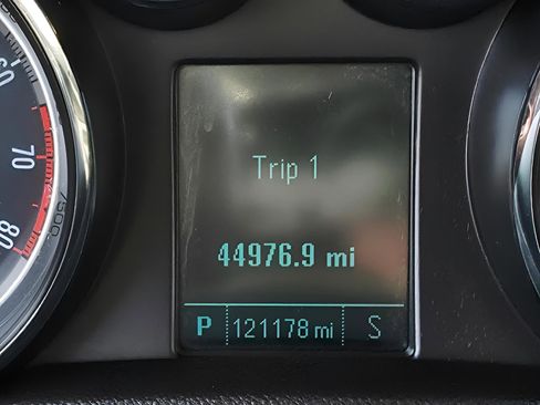 Used 2015 Buick Encore Convenience FWD image 23