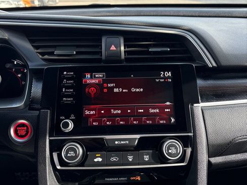 Used 2019 Honda Civic Sport image 19