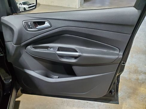 Used 2014 Ford Escape Titanium w/ Equipment Group 401A AWD/4WD image 16