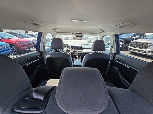Used 2024 Kia Seltos LX AWD/4WD image 38