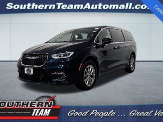 Used 2023 Chrysler Pacifica Touring-L AWD/4WD 360° Tour