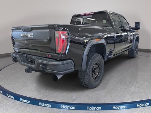 Used 2024 GMC Sierra 2500 AT4X w/ AT4X AEV Edition image 7