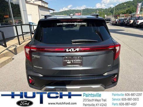 Used 2024 Kia Seltos S AWD/4WD image 4
