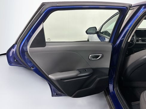 Used 2025 Kia K4 FWD image 26