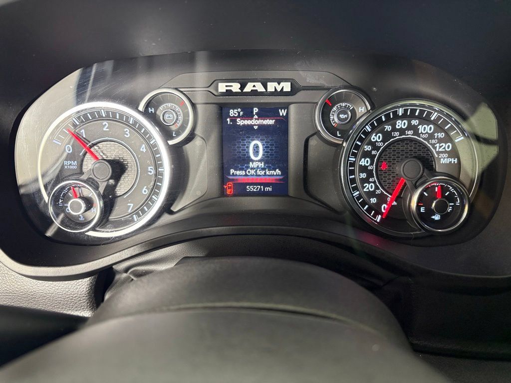 Used 2025 RAM 1500 Big Horn AWD/4WD image 24