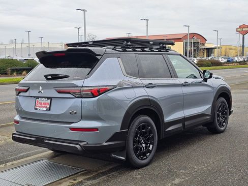 New 2026 Mitsubishi Outlander Trail Edition image 5