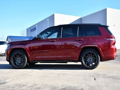 Used 2024 Jeep Grand Cherokee L Summit AWD/4WD image 4