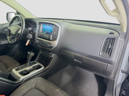 Used 2021 Chevrolet Colorado LT image 29