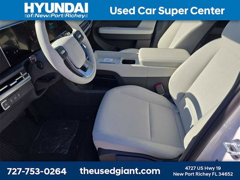 New 2026 Hyundai Santa Fe SE image 16