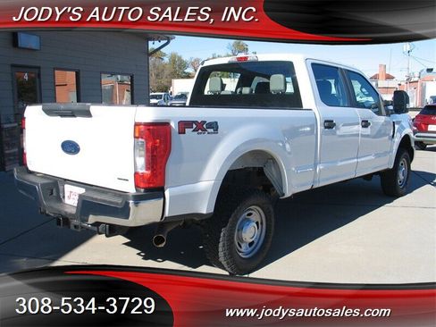 Used 2019 Ford F250 XL w/ Power Equipment Group image 30