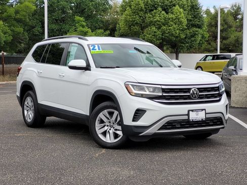 Used 2021 Volkswagen Atlas S FWD image 2