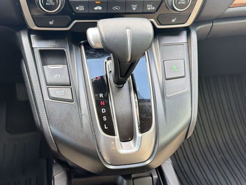 Used 2019 Honda CR-V Touring image 16