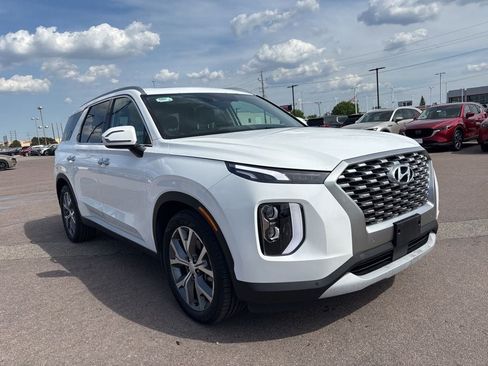 Used 2021 Hyundai Palisade SEL w/ Convenience Package AWD/4WD image 3