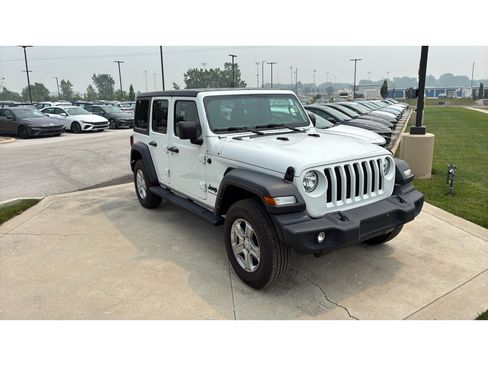 Used 2023 Jeep Wrangler Unlimited Sport AWD/4WD image 7