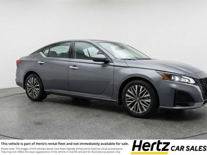 Used 2025 Nissan Altima 2.5 SV