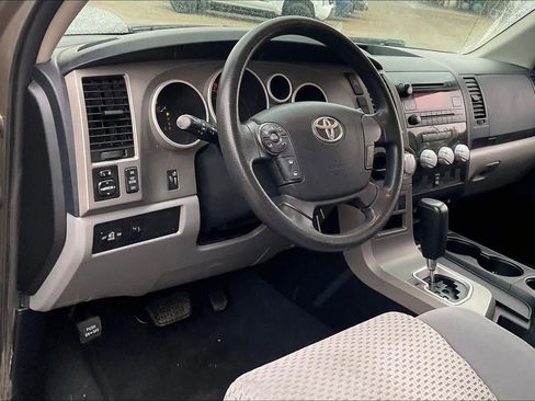 Used 2012 Toyota Tundra 2WD CrewMax w/ SR5 Pkg image 16