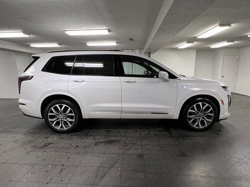 Certified 2021 Cadillac XT6 Sport image 6